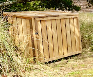 good_trash_can_enclosure